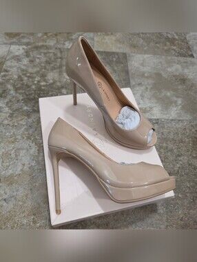 Chinese Laundry Huxley Nude Patent Peep Toe Platform Pumps Heels Sz 8.5